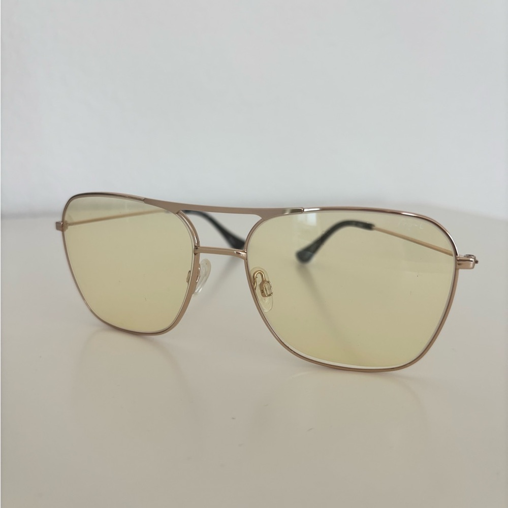 CADDIS Gold Frame “Hooper” Glasses: Progressives with Yellow Tinted Lenses 1.5 - Picture 2 of 8